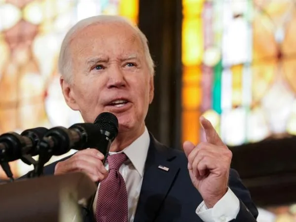 Democratic Governors Rally Behind Biden as Border Crisis Intensifies, Offering Support and Urging Congressional Action