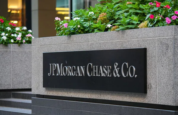 Wall Street Strategist Kolanovic Exits JPMorgan After String of Inaccurate Market Predictions