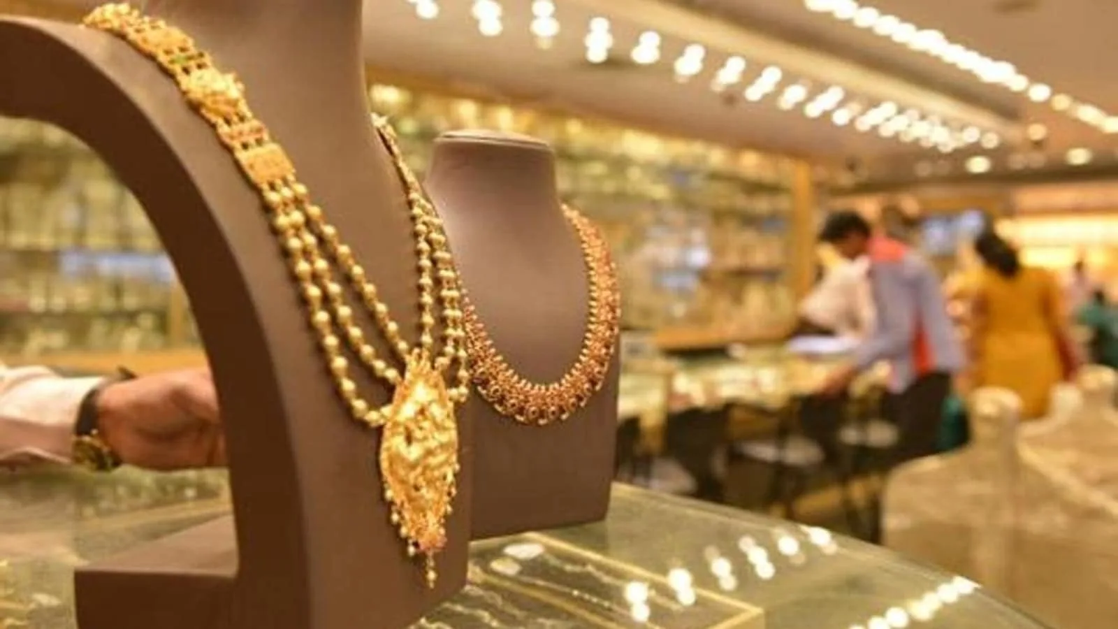 India’s Golden Love Affair Cools as Prices Soar to Record Highs